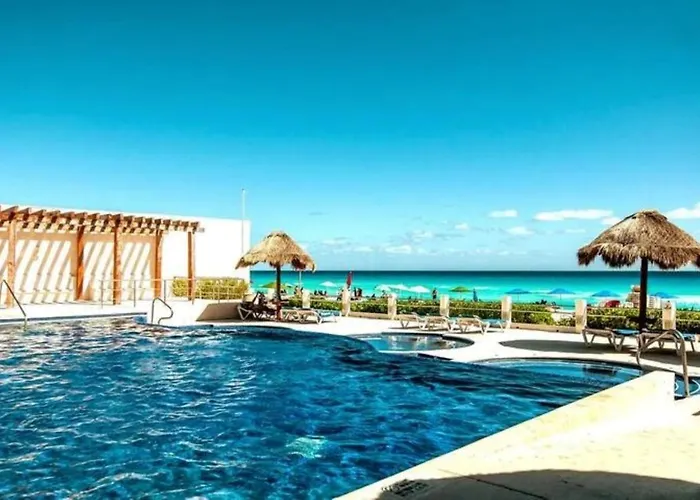 HotelZone L17 Beach Access