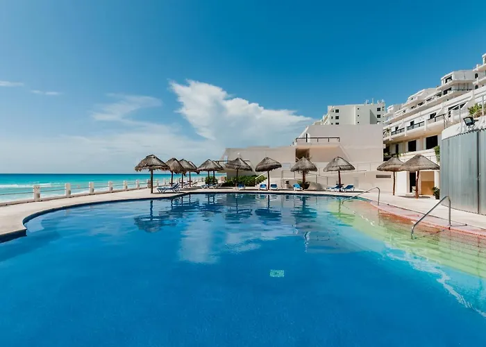 Hotelzone L17 Beach Access