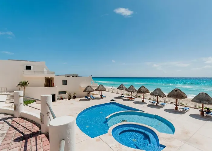 Hotelzone L17 Beach Access